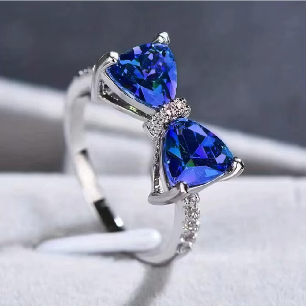 Sapphire Blue Bow Ring with Cubic Zirconia Accents Size 10 NWT